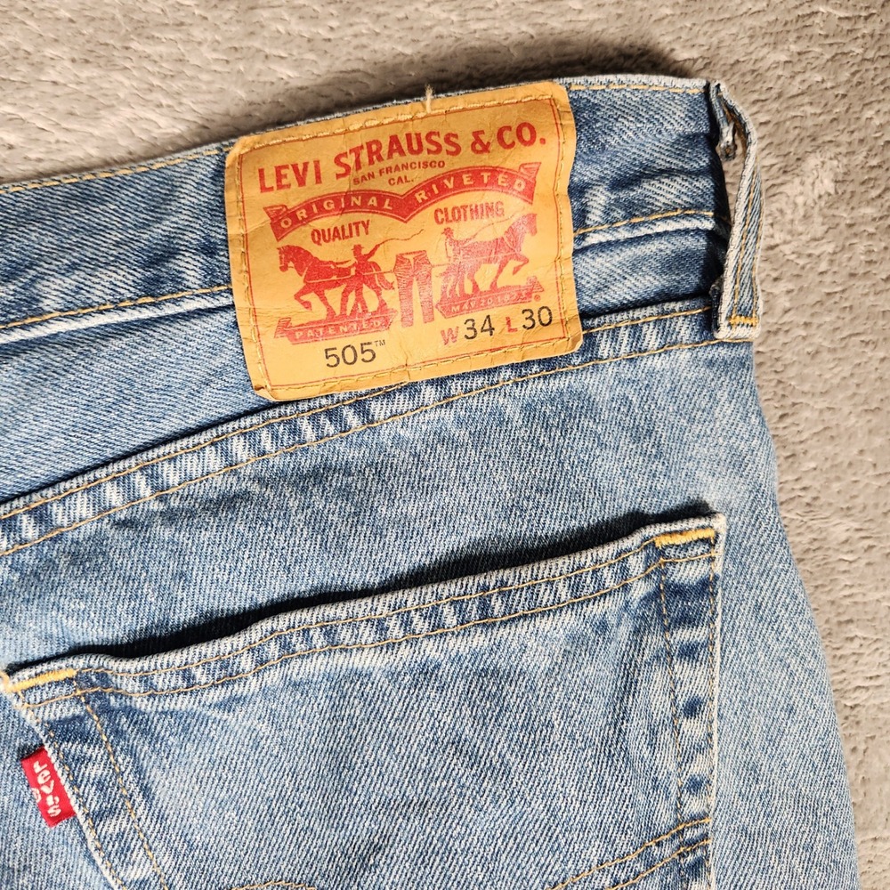 Levi's 505 Jeans Mens‎ 34X30 Blue Light Wash Button Fly Straight Leg STAIN - Picture 12 of 13
